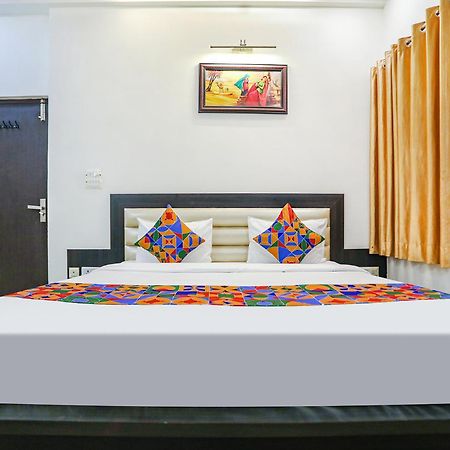 Fabhotel Aaradhya Residency Agra  Exteriör bild