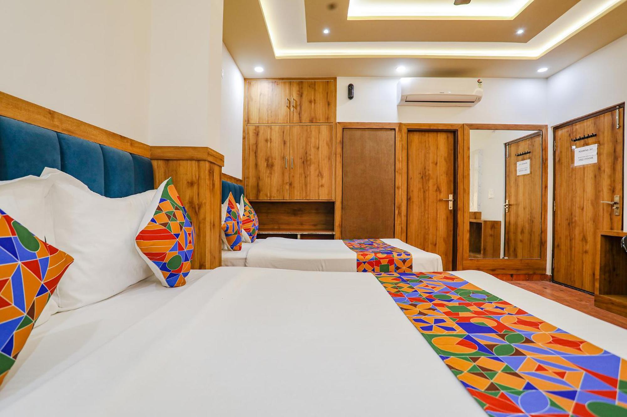 Fabhotel Aaradhya Residency Agra  Exteriör bild